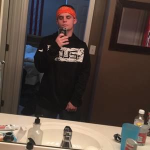 Meet your Posher, Zachary